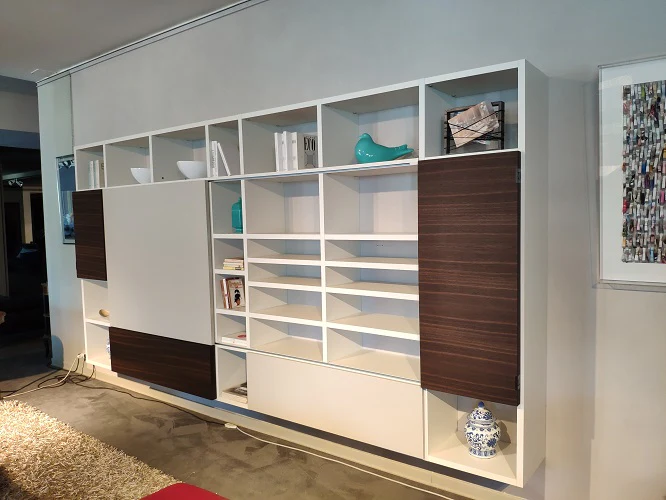 Parete attrezzata laccata "Selecta" By Lema in offerta scontata outlet - immagine 4